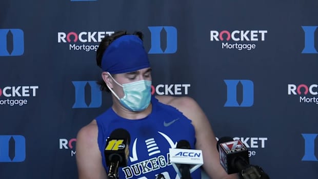 2021-22 FB Pressers Pre UNC - Bobo